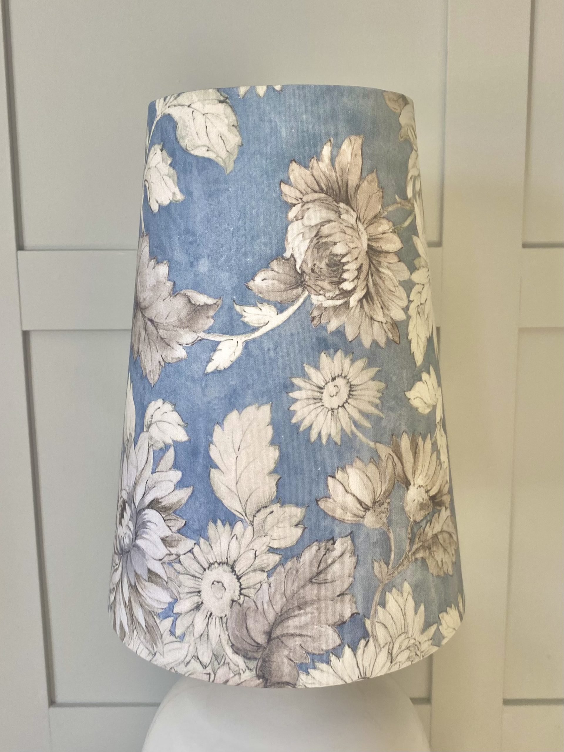 FLORAL AZUL INTERIOR DORADO